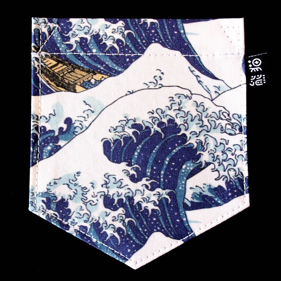 神奈川沖浪裏 Great Wave Pocket Tee for Gals - Panda Butt
